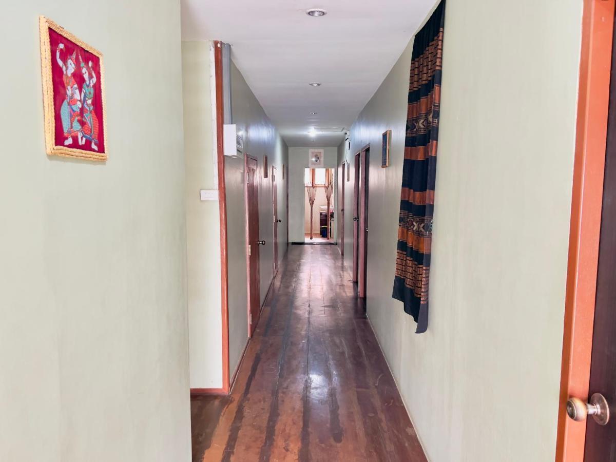Отель Donmueang Boutique House Donmueang Airport Бангкок Экстерьер фото